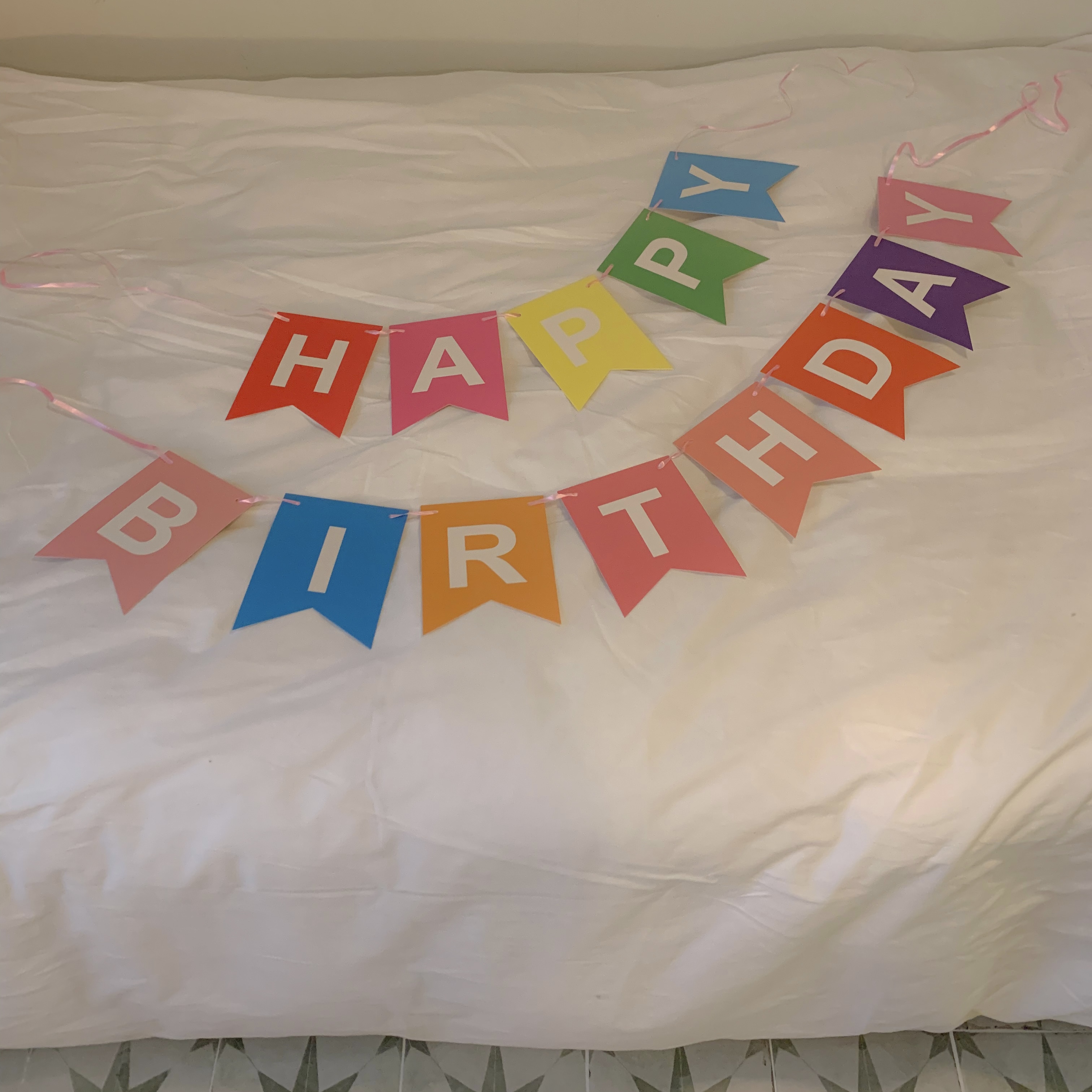 레인보우 생일가랜드